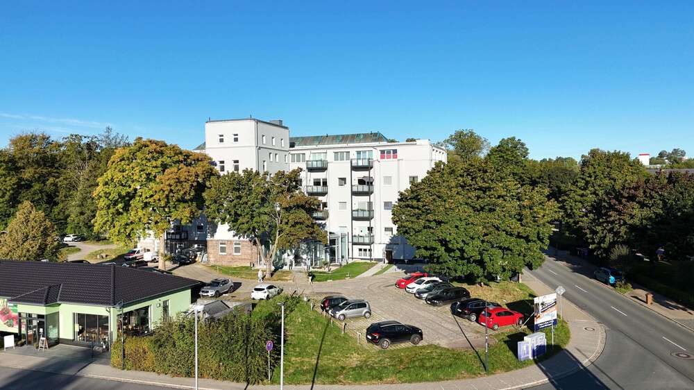 Wohnung zum Kaufen in Zwönitz 216.090 € 96.6 m² 4 zimmer