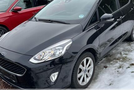 Ford Fiesta 46.300 km 12.899 &euro; Chemnitz - Mittelbach 09224