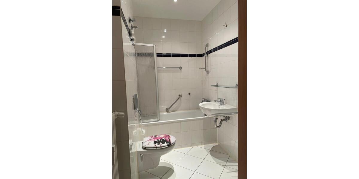 Etagenwohnung Chemnitz Ebersdorf - 2 Zimmer, 46 m&sup2;, 270&euro; | Angebot:26221951