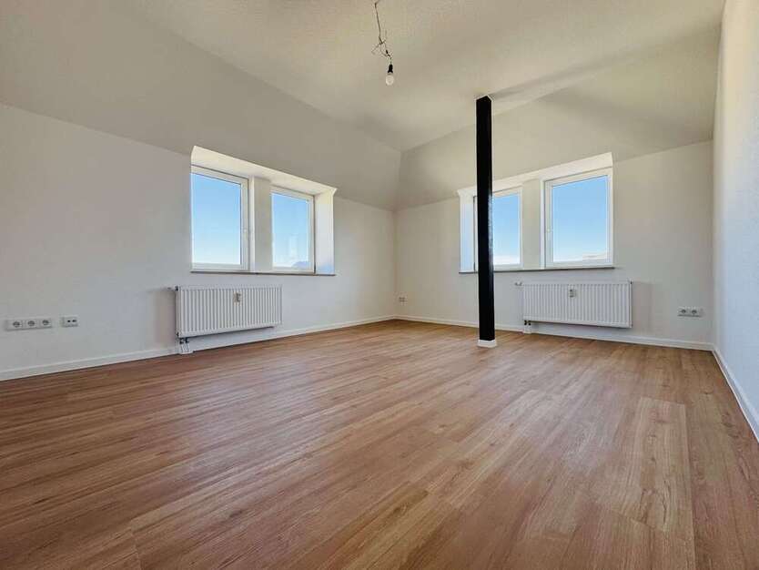 Wohnung zum Mieten in Chemnitz 340 € 53.55 m²