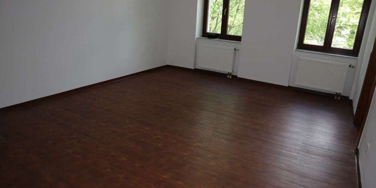 Etagenwohnung Chemnitz Schloßchemnitz - 3 Zimmer, 55 m&sup2;, 330&euro; | Angebot:26630971