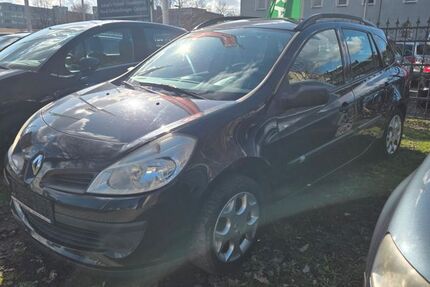 Renault Clio 100.000 km 3.333 &euro; Chemnitz 09120