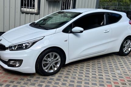 Kia pro ceed / ProCeed 51.000 km 7.700 &euro; Chemnitz 09122