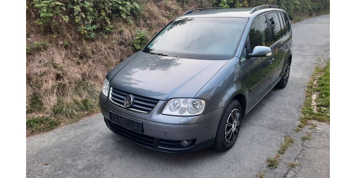 VW Touran 254.307 km 1.300 &euro; Mildenau 09456