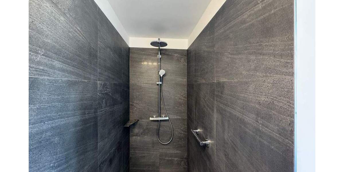 2024 hochwertig sanierte Wohnung im Zentrum von Chemnitz 4 zimmer