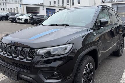 Jeep Compass 57.500 km 25.900 &euro; Chemnitz 09130