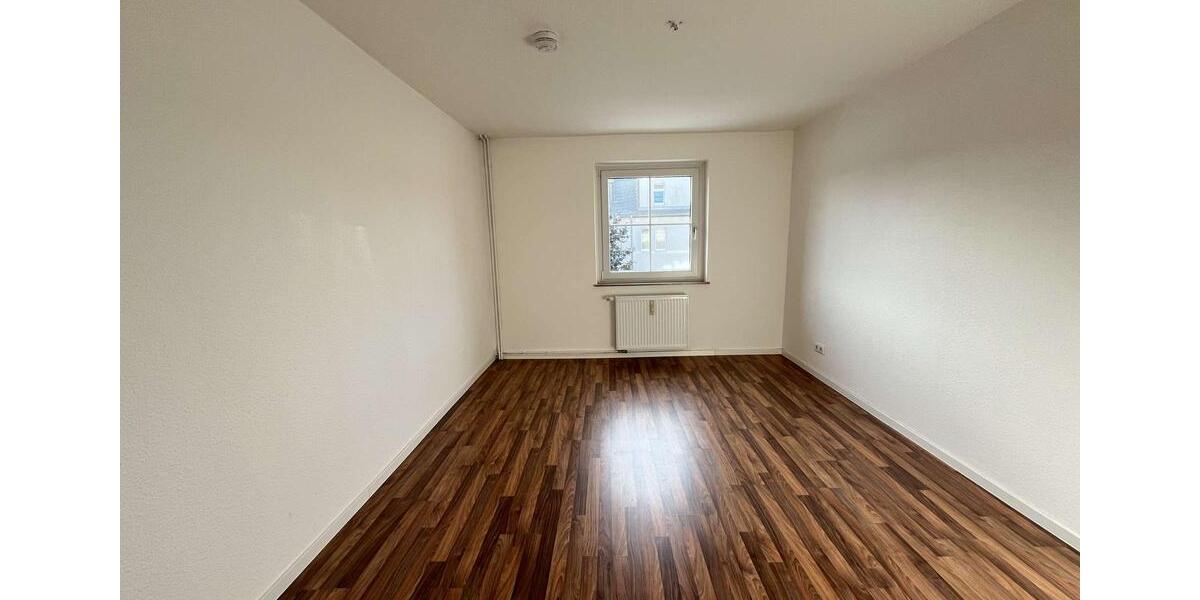 Etagenwohnung Chemnitz Ebersdorf - 2 Zimmer, 63 m&sup2;, 400&euro; | Angebot:25254320