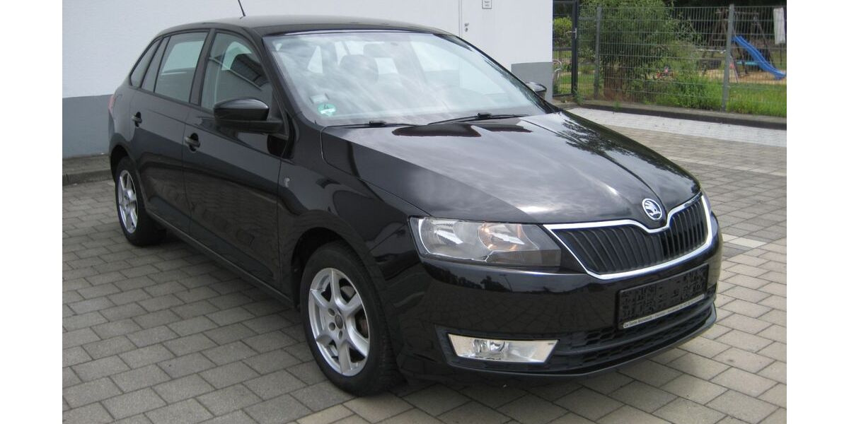 Skoda Rapid 81.890 km 8.490 &euro; Chemnitz 09125
