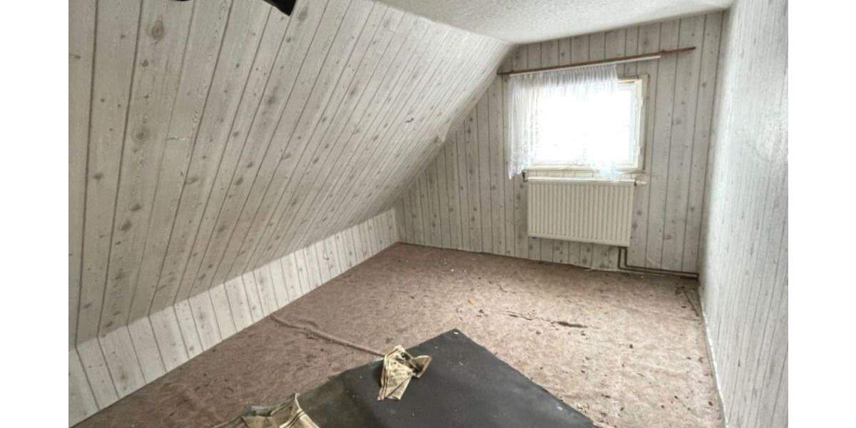 Doppelhaushälfte Neukirchen/Erzgebirge Neukirchen - 4 Zimmer, 70 m&sup2;, 125.000&euro; | Angebot:25796390