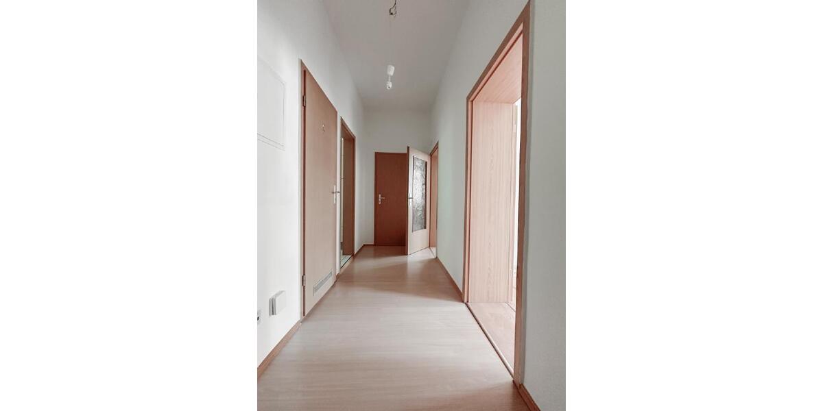 Erdgeschoßwohnung Chemnitz Wittgensdorf - 3 Zimmer, 65 m&sup2;, 380&euro; | Angebot:22136452