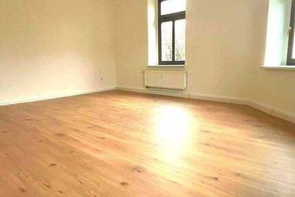 Wohnung Chemnitz Hilbersdorf - 2 Zimmer, 60 m&sup2;, 300&euro; | Angebot:26930099