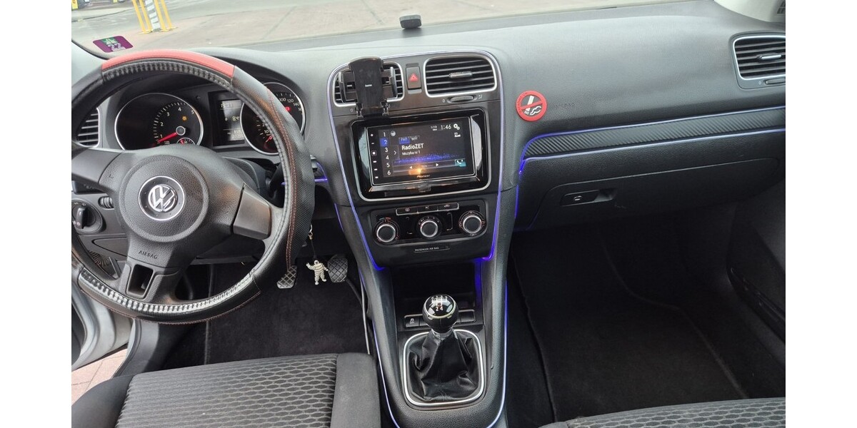 VW Golf 220.000 km 6.400 &euro; Glauchau 08371