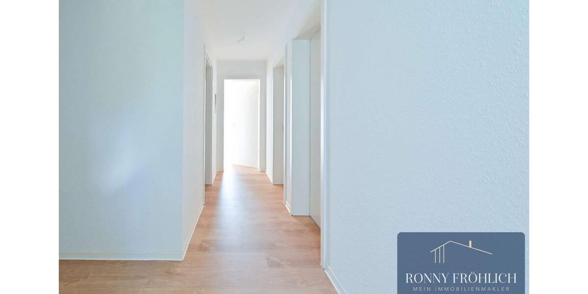 Etagenwohnung Chemnitz Kapellenberg - 3 Zimmer, 97 m&sup2;, 869&euro; | Angebot:26633257