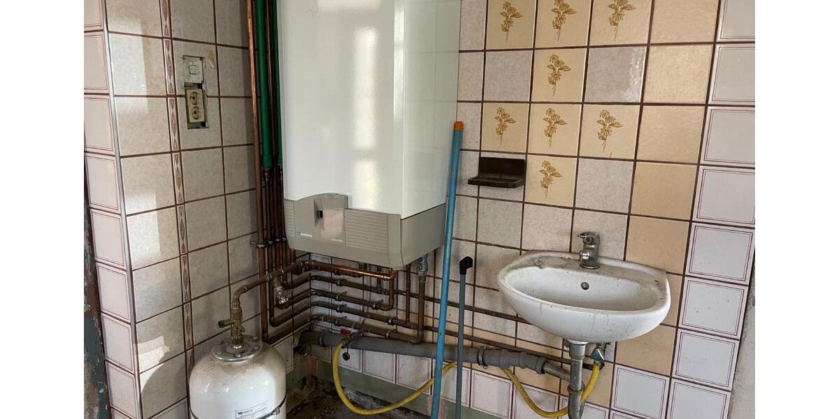 Einfamilienhaus Limbach-Oberfrohna Oberfrohna - 4 Zimmer, 124 m&sup2;, 46.000&euro; | Angebot:26619876