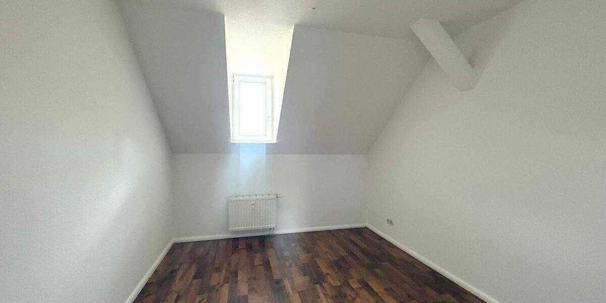 Zimmer Chemnitz Gablenz - 3 Zimmer, 64 m&sup2;, 355&euro; | Angebot:26187951