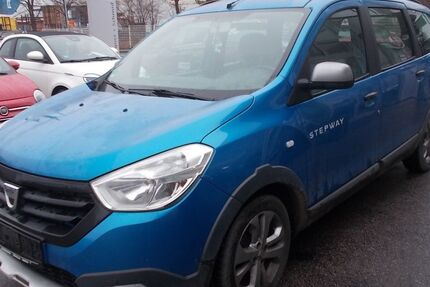 Dacia Lodgy 170.157 km 4.590 &euro; Waldheim 04736