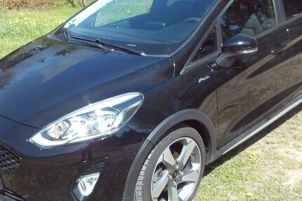 Ford Fiesta 97.000 km 7.900 &euro; Limbach-Oberfrohna 09212