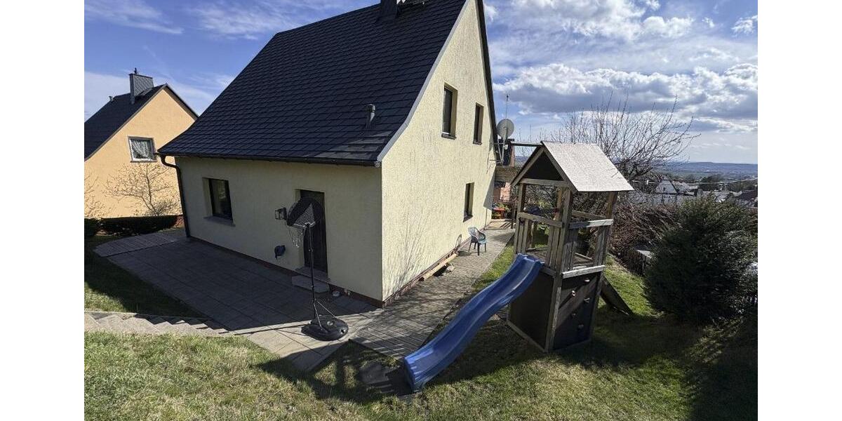 Einfamilienhaus Hohenstein-Ernstthal Ernstthal - 8 Zimmer, 120 m&sup2;, 420.000&euro; | Angebot:27132700
