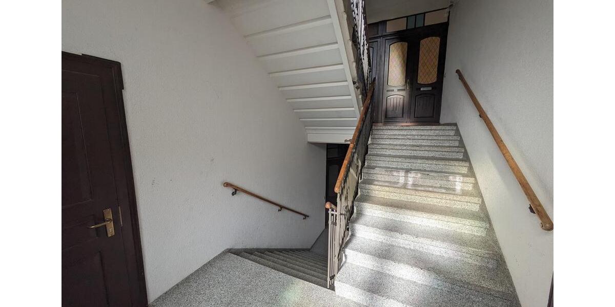 Dachgeschoßwohnung Chemnitz Kapellenberg - 3 Zimmer, 88 m&sup2;, 440&euro; | Angebot:26321563