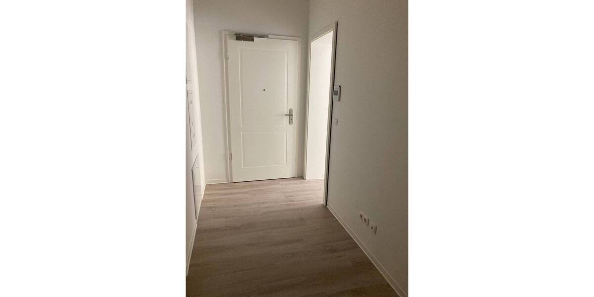 Etagenwohnung Chemnitz Zentrum - 2 Zimmer, 40 m&sup2;, 302&euro; | Angebot:26378170
