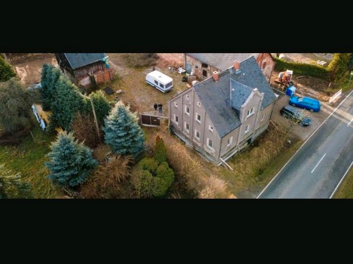 Einfamilienhaus Hohenstein-Ernstthal Ernstthal - 7 Zimmer, 150 m&sup2;, 160.000&euro; | Angebot:26847387