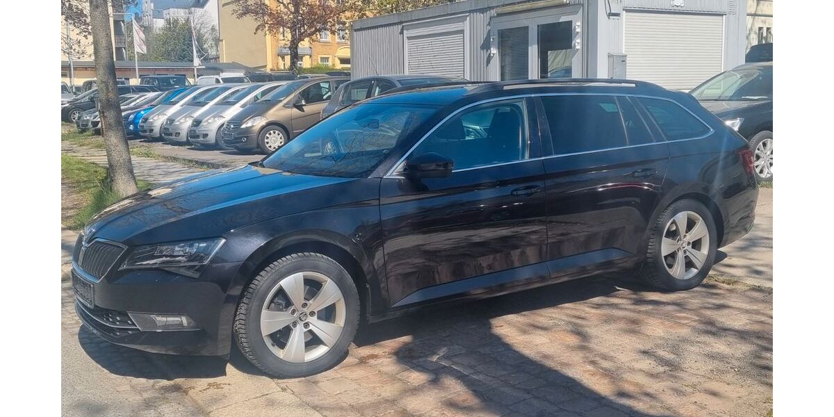 Skoda Superb 161.400 km 12.000 &euro; Chemnitz 09120