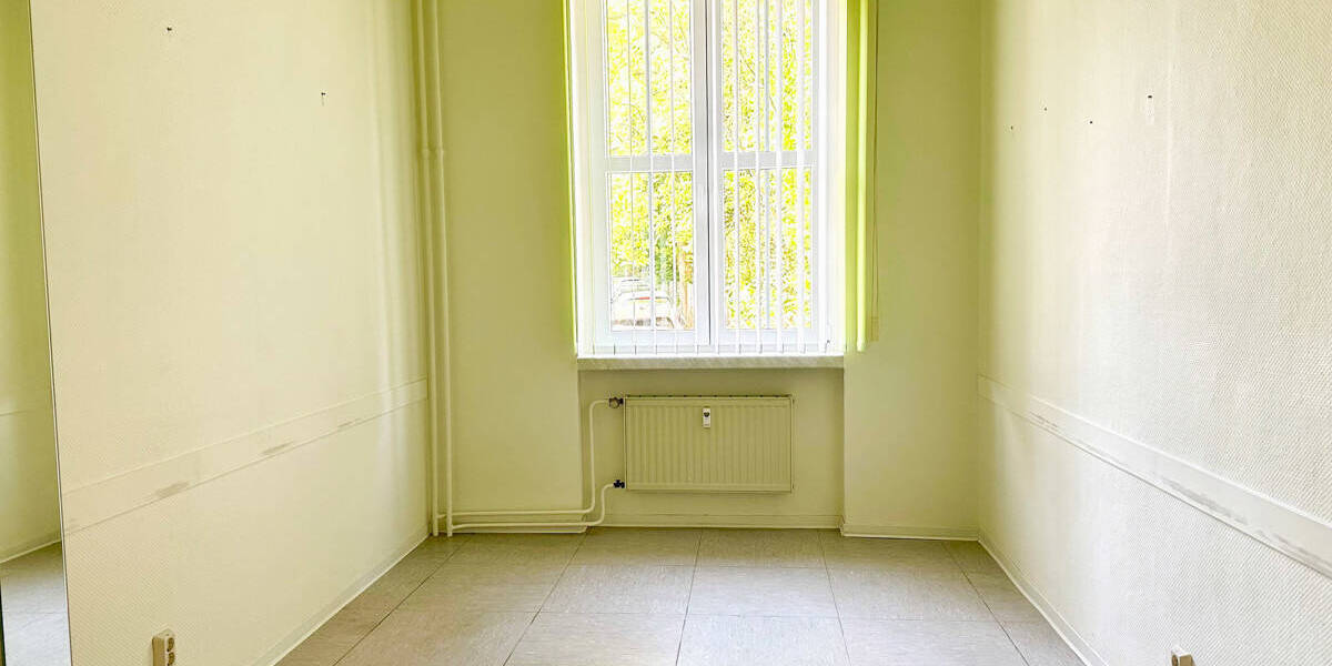Gewerbeobjekt Zschopau - 5 Zimmer, 111 m&sup2;, 750&euro; | Angebot:25688184