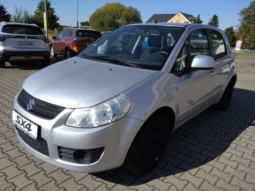 Suzuki SX4 142.163 km 3.555 € Burgstädt 09217