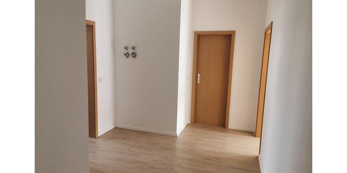 Etagenwohnung Chemnitz Ebersdorf - 2 Zimmer, 71 m&sup2;, 400&euro; | Angebot:26645176