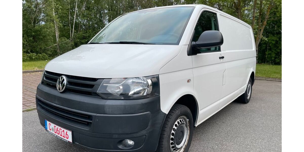 VW T5 Transporter 300.000 km 6.990 € Chemnitz OT Grüna 09224