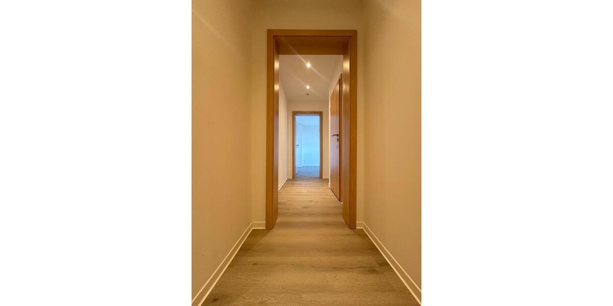 Etagenwohnung Chemnitz Helbersdorf - 4 Zimmer, 91 m&sup2;, 850&euro; | Angebot:25384416