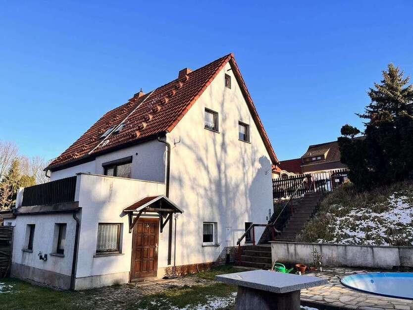 Haus zum Kaufen in Hohndorf 75.000 € 80 m²