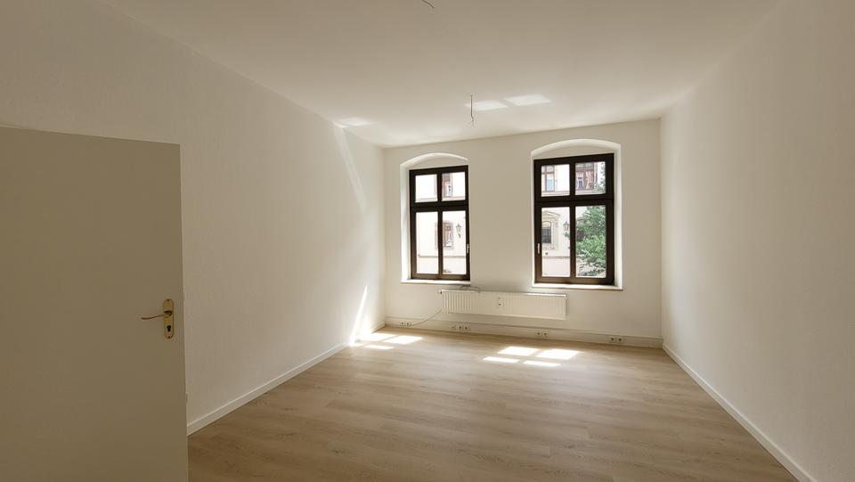 Modernes Kulturhauptstadtbüro in Zentrumsnähe zimmer