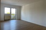 Attraktive Wohnung mit Balkon-Blick ins Grüne und Tiefgaragen-Stellplatz sucht neuen Eigentümer! 3 zimmer