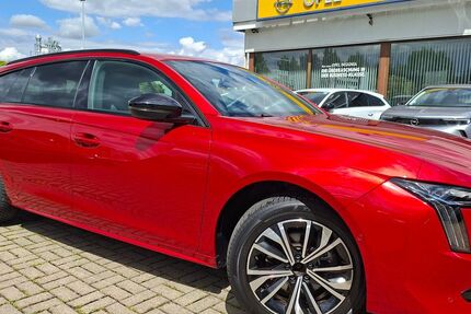 Peugeot 508 42.000 km 21.690 € Hainichen 09661