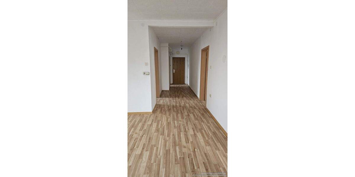 Etagenwohnung Brand-Erbisdorf / Langenau Langenau - 3 Zimmer, 68 m&sup2;, 62.000&euro; | Angebot:25770228