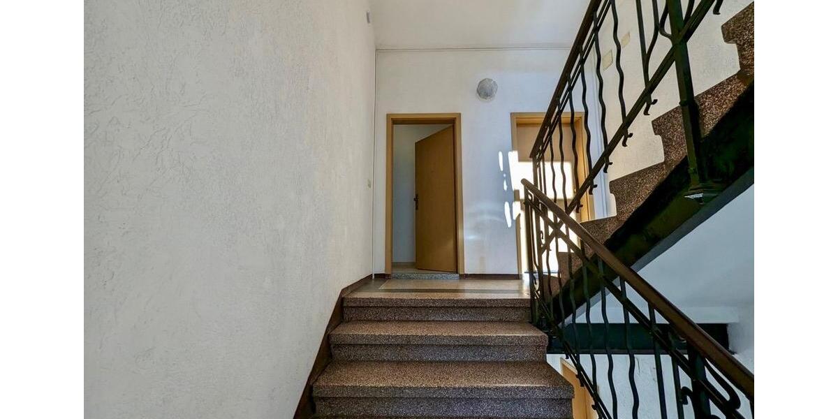 Etagenwohnung Chemnitz Hilbersdorf - 3 Zimmer, 65 m&sup2;, 52.000&euro; | Angebot:27228988