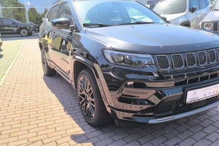 Jeep Compass 21.539 km 34.990 &euro; Chemnitz 09130