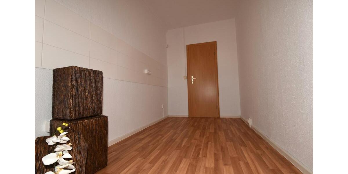 Etagenwohnung Hohenstein-Ernstthal Ernstthal - 2 Zimmer, 51 m&sup2;, 303&euro; | Angebot:26477173
