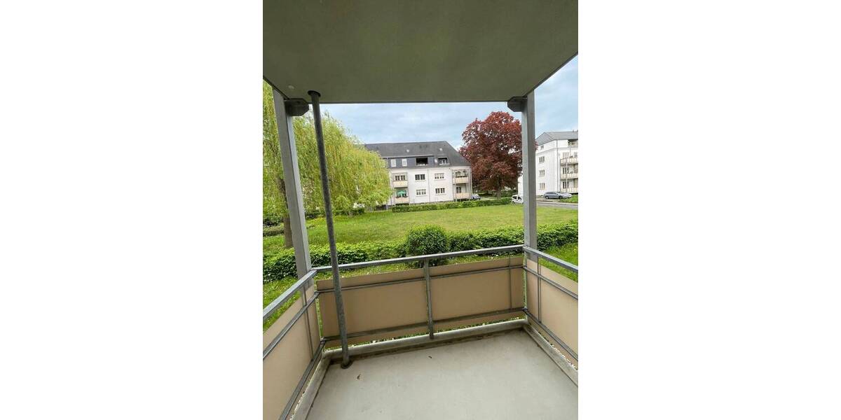 Etagenwohnung Chemnitz Lutherviertel - 2 Zimmer, 43 m&sup2;, 280&euro; | Angebot:26528703