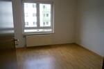 Erdgeschoßwohnung Hainichen - 3 Zimmer, 72 m&sup2;, 68.000&euro; | Angebot:27087066