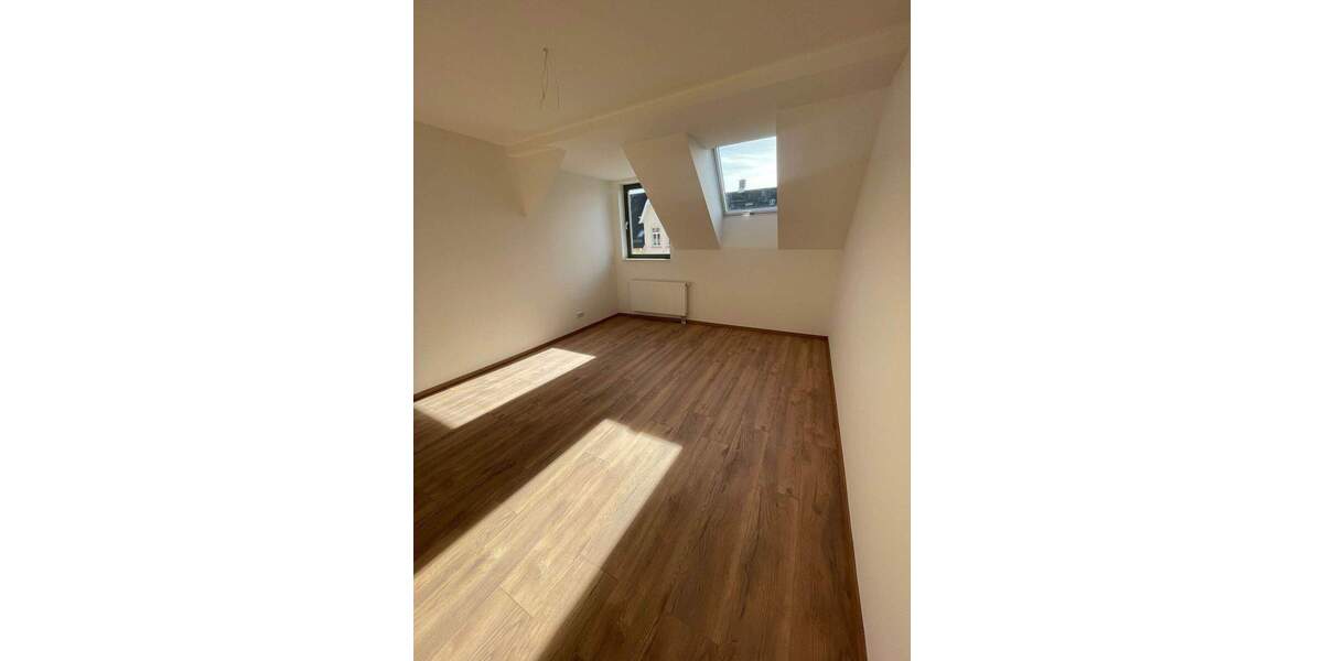 Etagenwohnung Chemnitz Sonnenberg - 3 Zimmer, 73 m&sup2;, 490&euro; | Angebot:26696143
