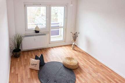 Wohnung Chemnitz Hutholz - 2 Zimmer, 41 m&sup2;, 269&euro; | Angebot:27333041