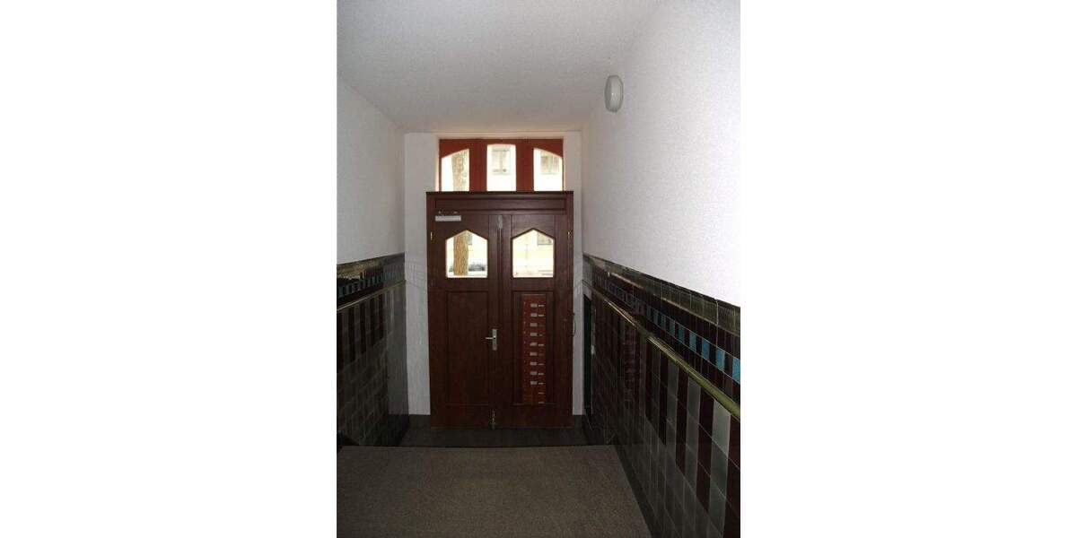 Etagenwohnung Chemnitz Gablenz - 4 Zimmer, 87 m&sup2;, 464&euro; | Angebot:26246811