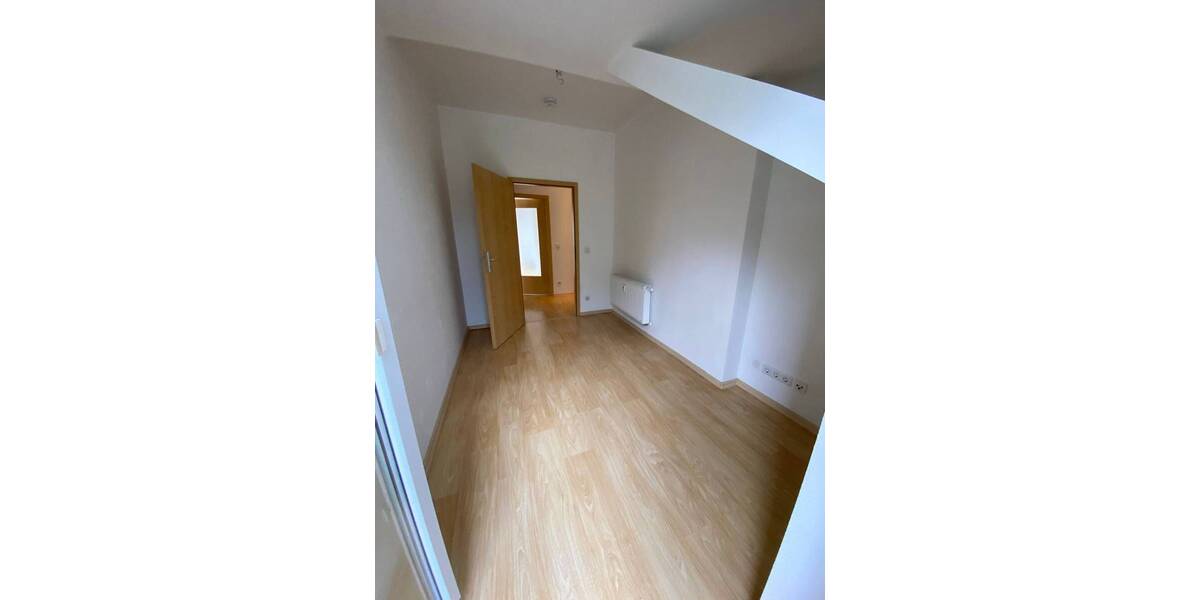 Etagenwohnung Chemnitz Lutherviertel - 3 Zimmer, 57 m&sup2;, 327&euro; | Angebot:26320318