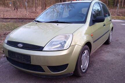 Ford Fiesta 260.000 km 700 &euro; Augustusburg 09573