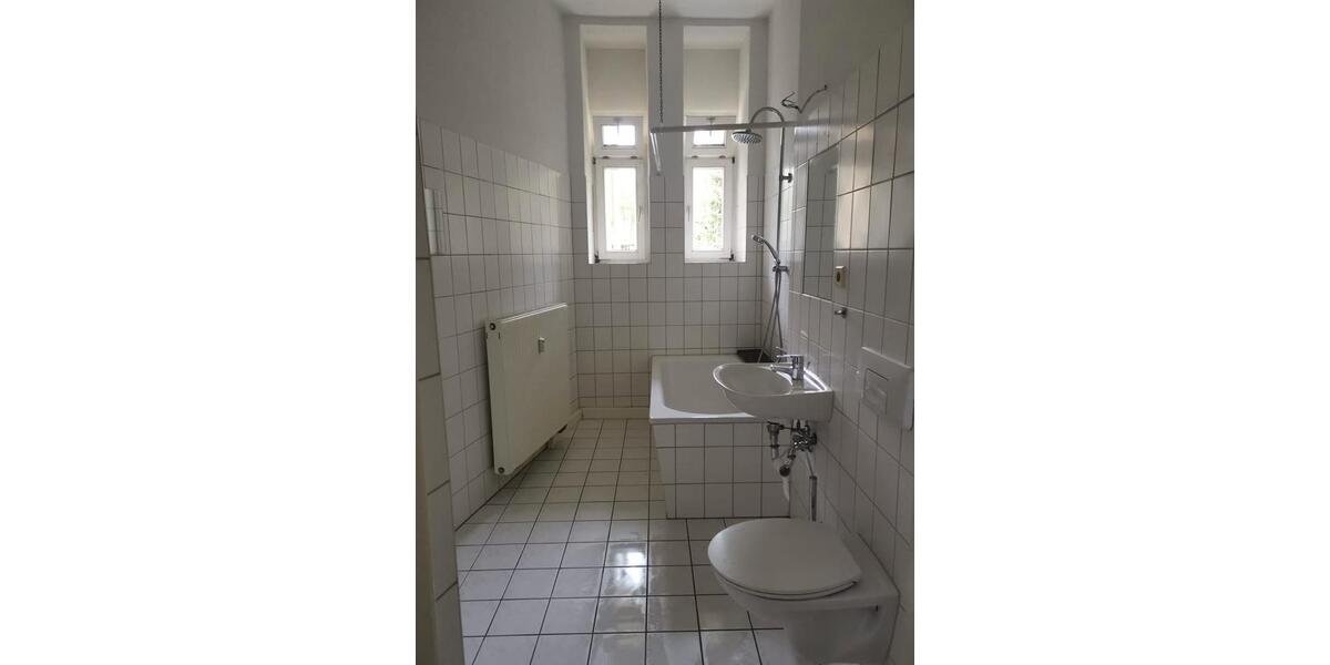 Erdgeschoßwohnung Chemnitz Bernsdorf - 3 Zimmer, 80 m&sup2;, 450&euro; | Angebot:26231452
