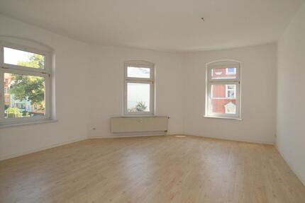 Wohnung Chemnitz Ebersdorf - 3 Zimmer, 73 m&sup2;, 370&euro; | Angebot:26478460