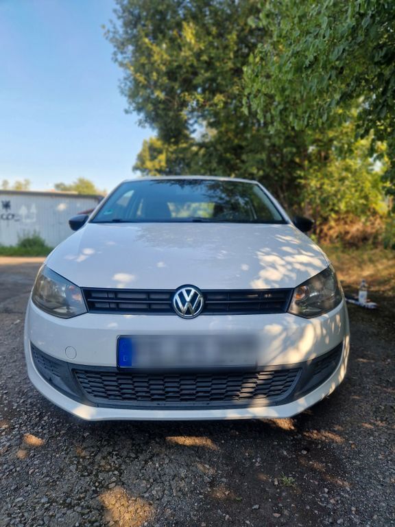 VW Polo 207.200 km 2.350 € Freiberg 09599