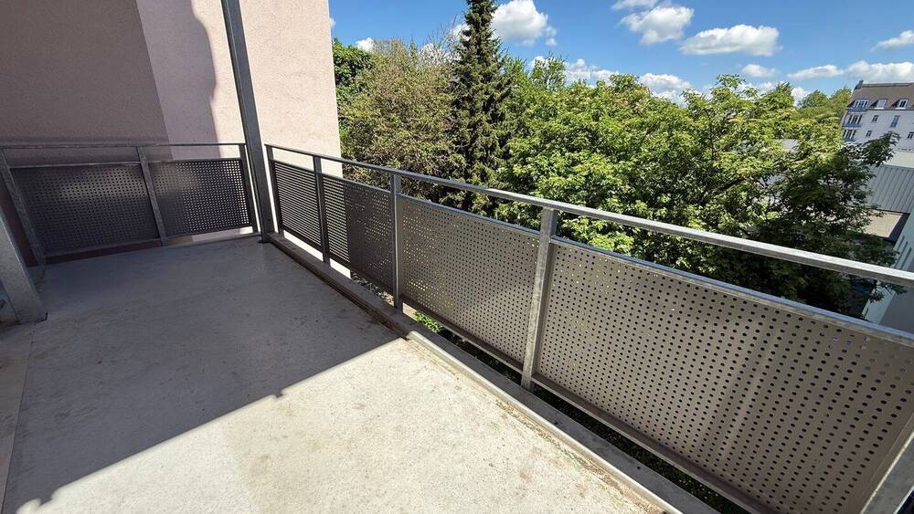 Etagenwohnung Chemnitz Lutherviertel - 5 Zimmer, 141 m&sup2;, 990&euro; | Angebot:26672704